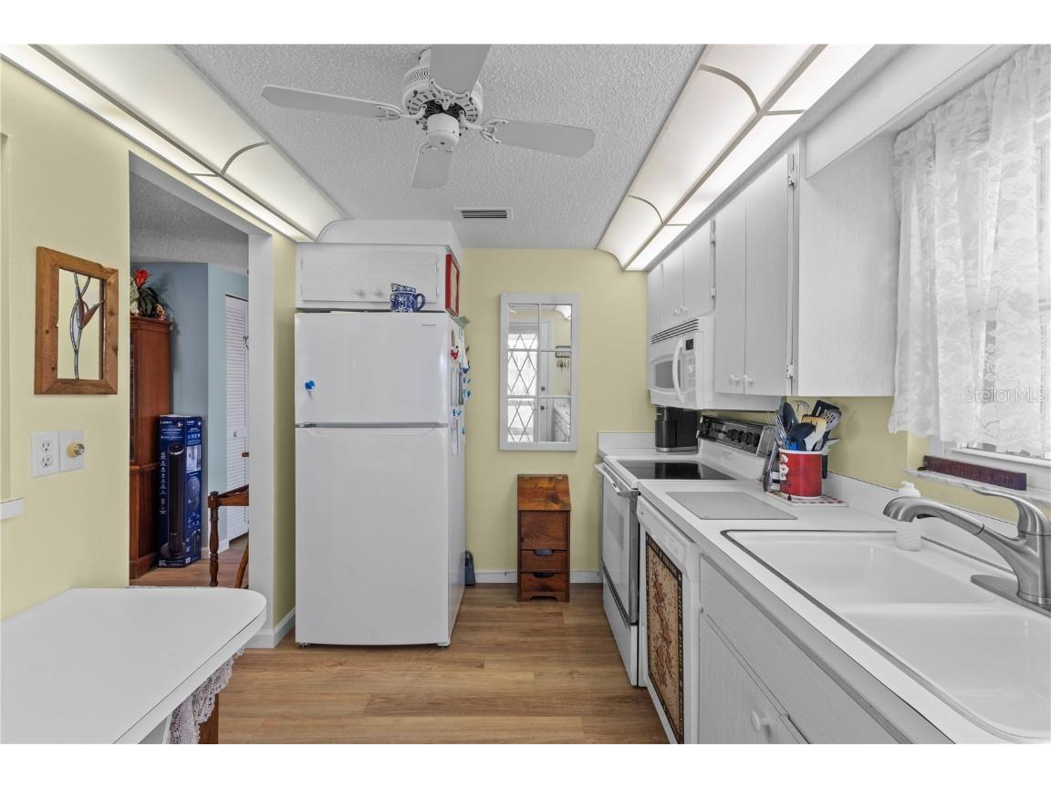 626 Circlewood Drive #S1-18 Venice FL 34293 N6141228 image8