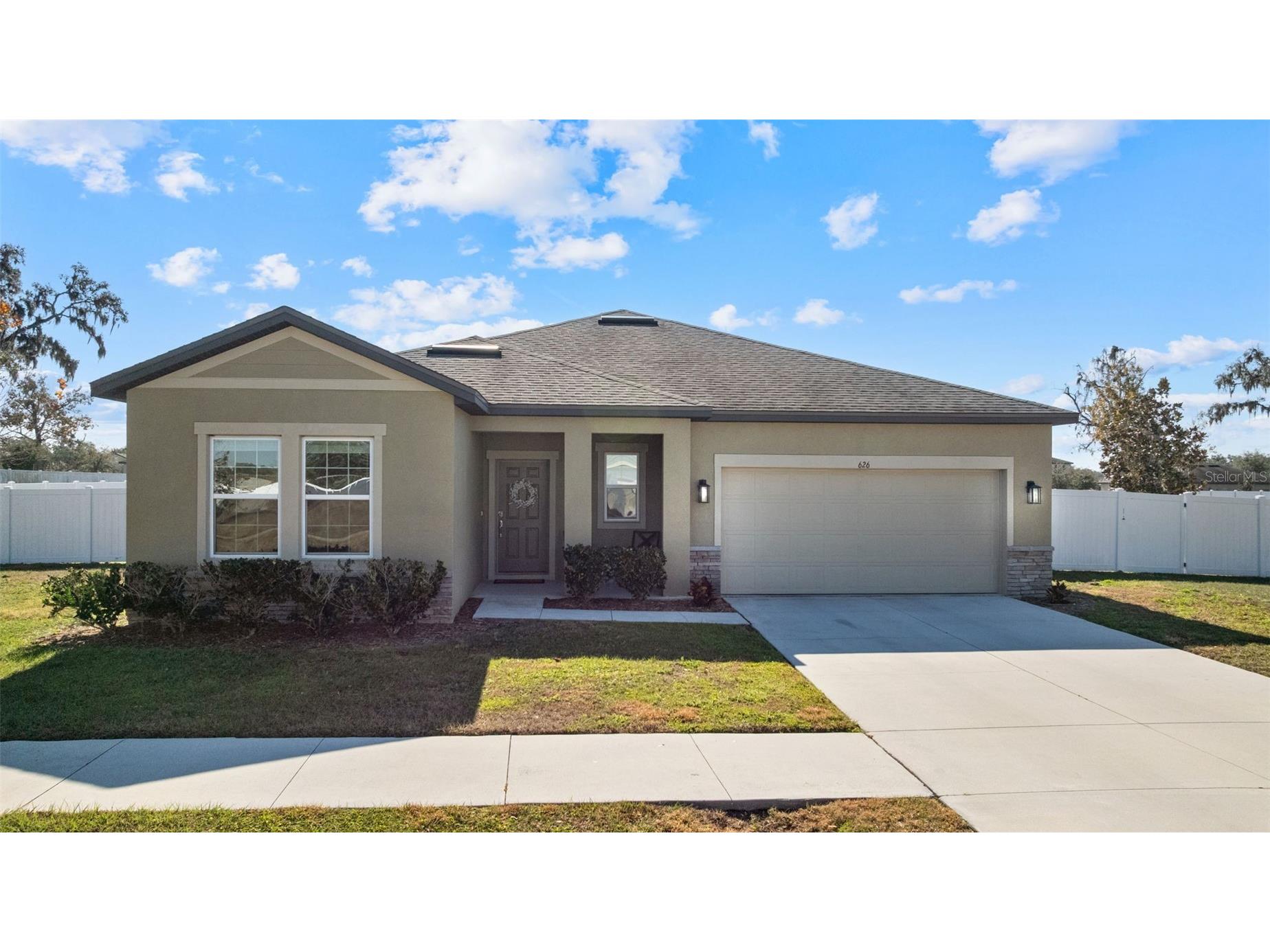 626 Garden Oaks Square Seffner FL 33584 TB8471207 image1
