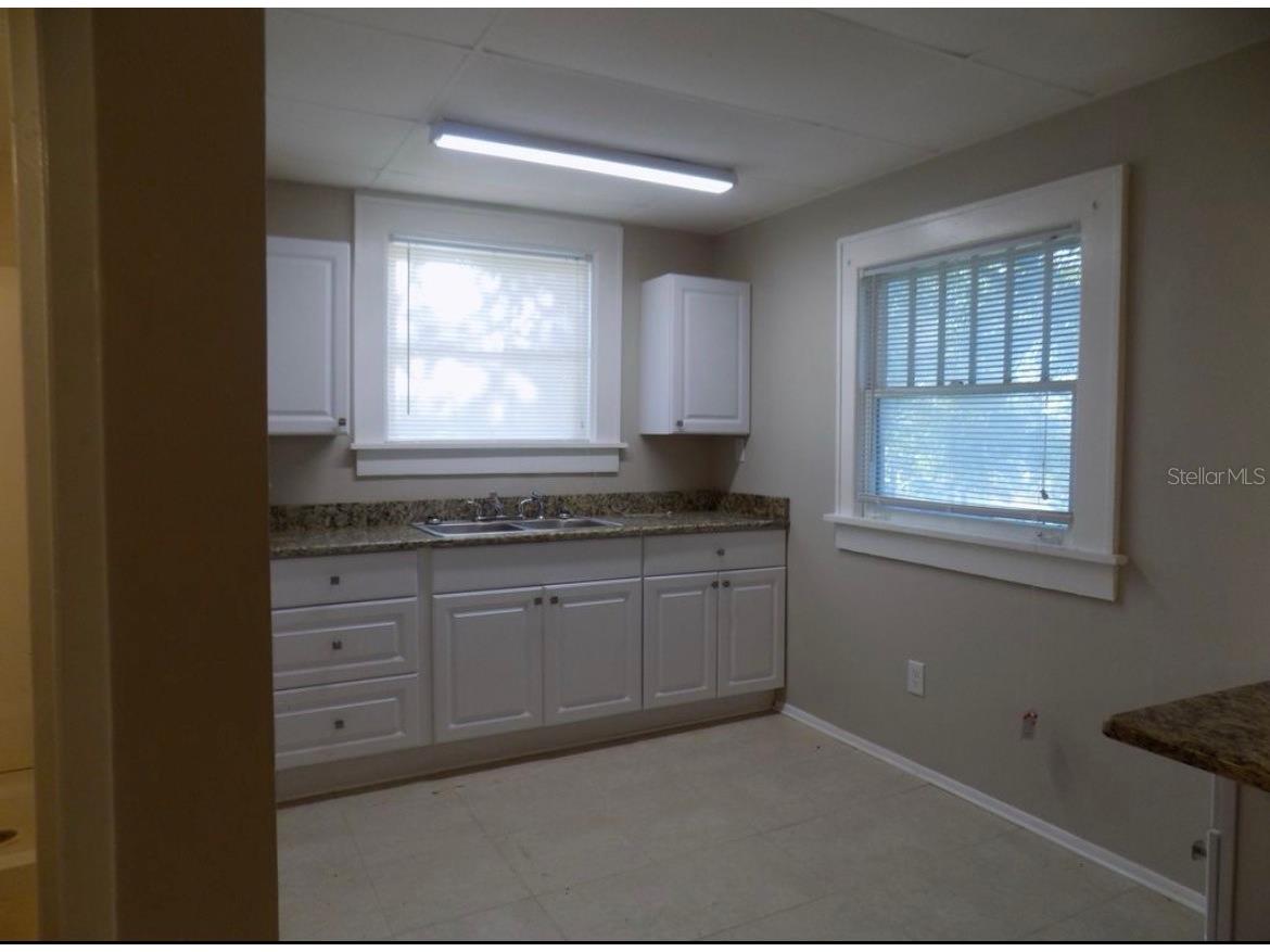626 Highland Street N Saint Petersburg FL 33701 TB8532559 image5