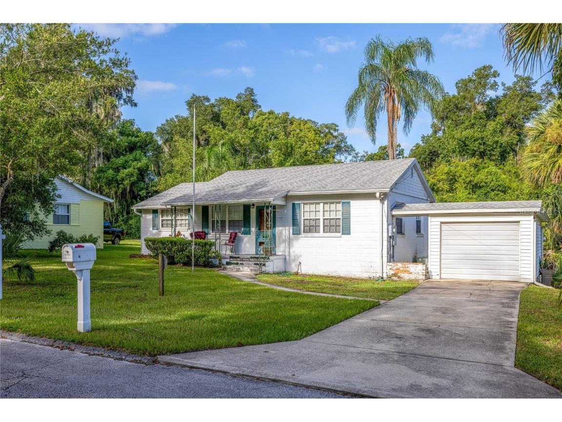 626 N High Street Deland FL 32720 V4938208 image1