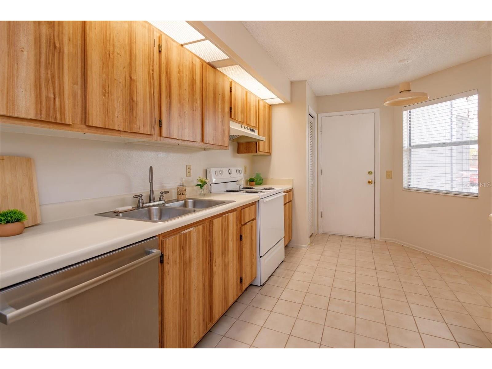626 Red Oak Circle #106 Altamonte Springs FL 32701 - LAKE ORIENTA O6408039 image17