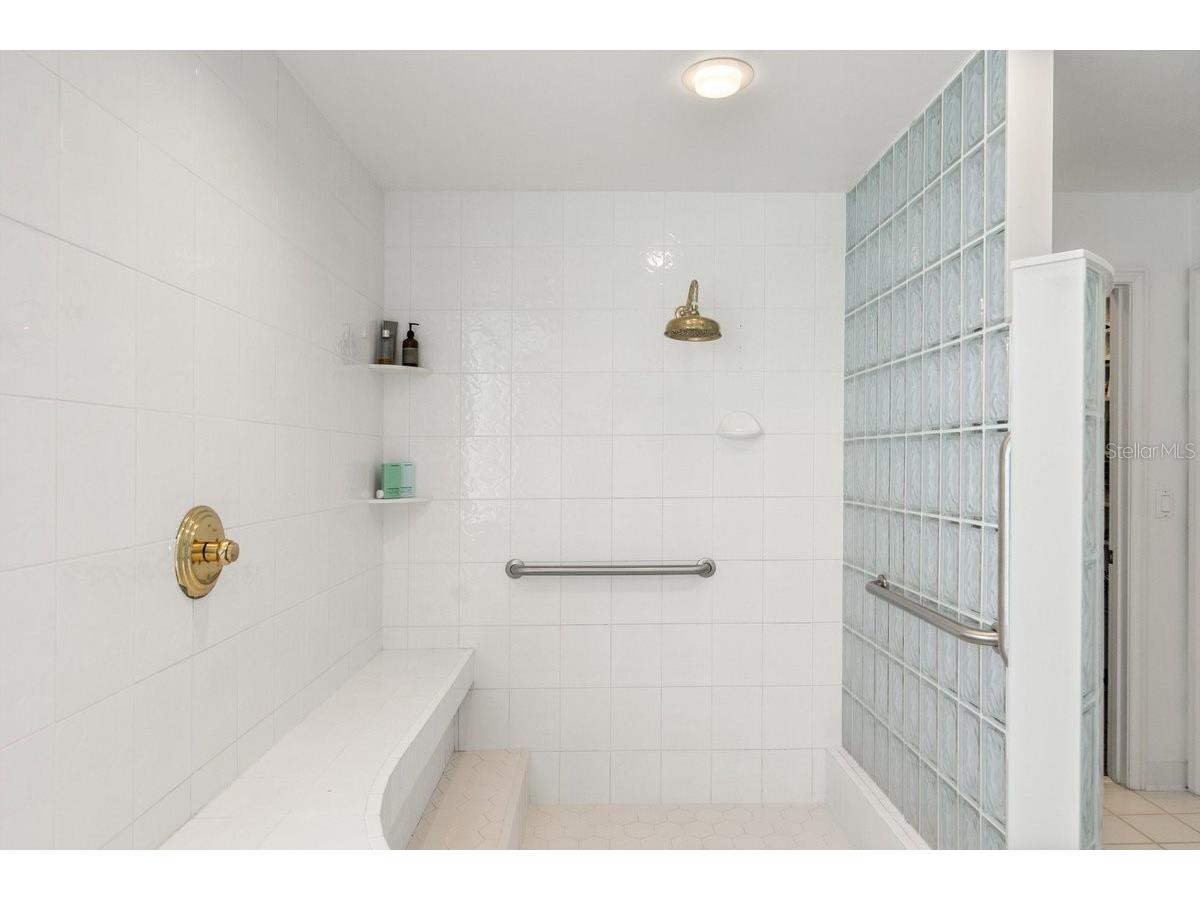 626 Riverside Drive Ormond Beach FL 32176 V4949479 image40
