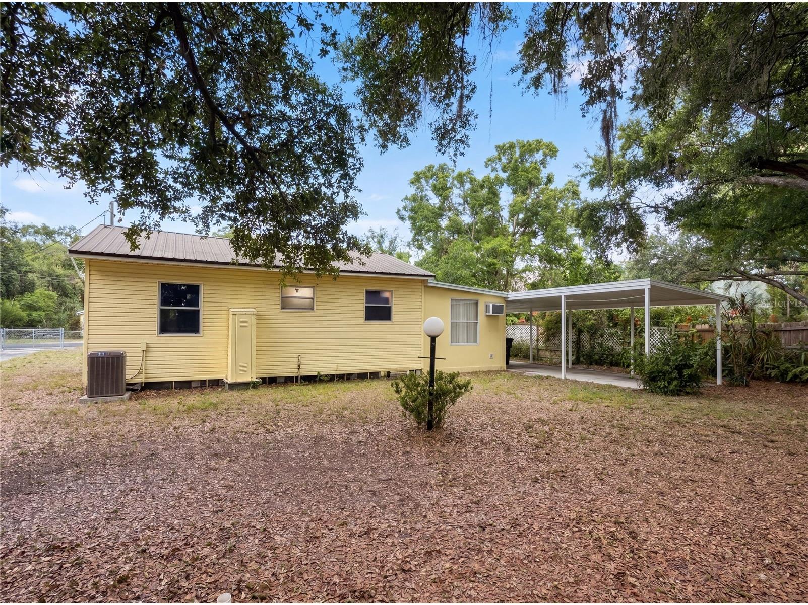 626 S 67th Street Tampa FL 33619 O6418602 image14
