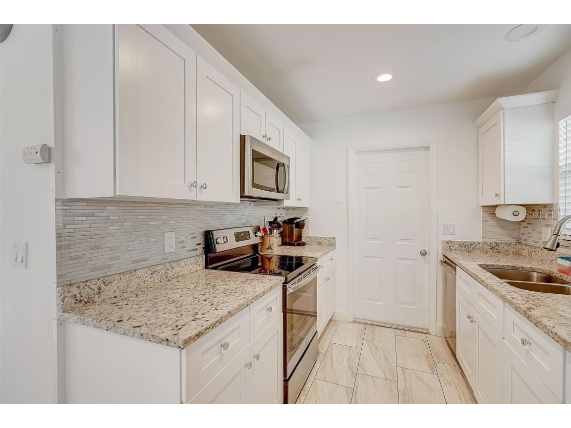 626 S Osprey Avenue Sarasota FL 34236 A4567803 image12