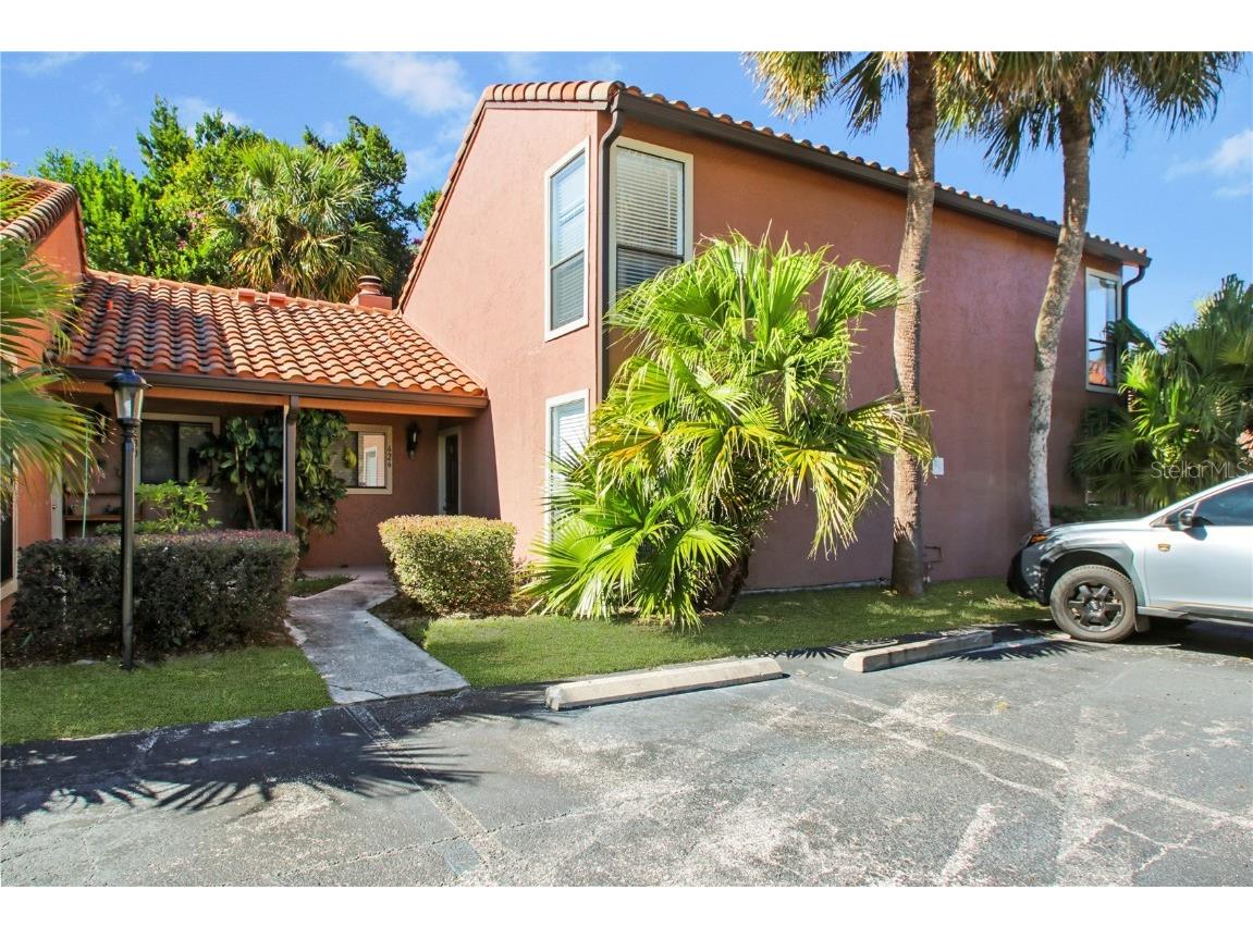 626 Saint Johns Court #S Winter Park FL 32792 O6360149 image1