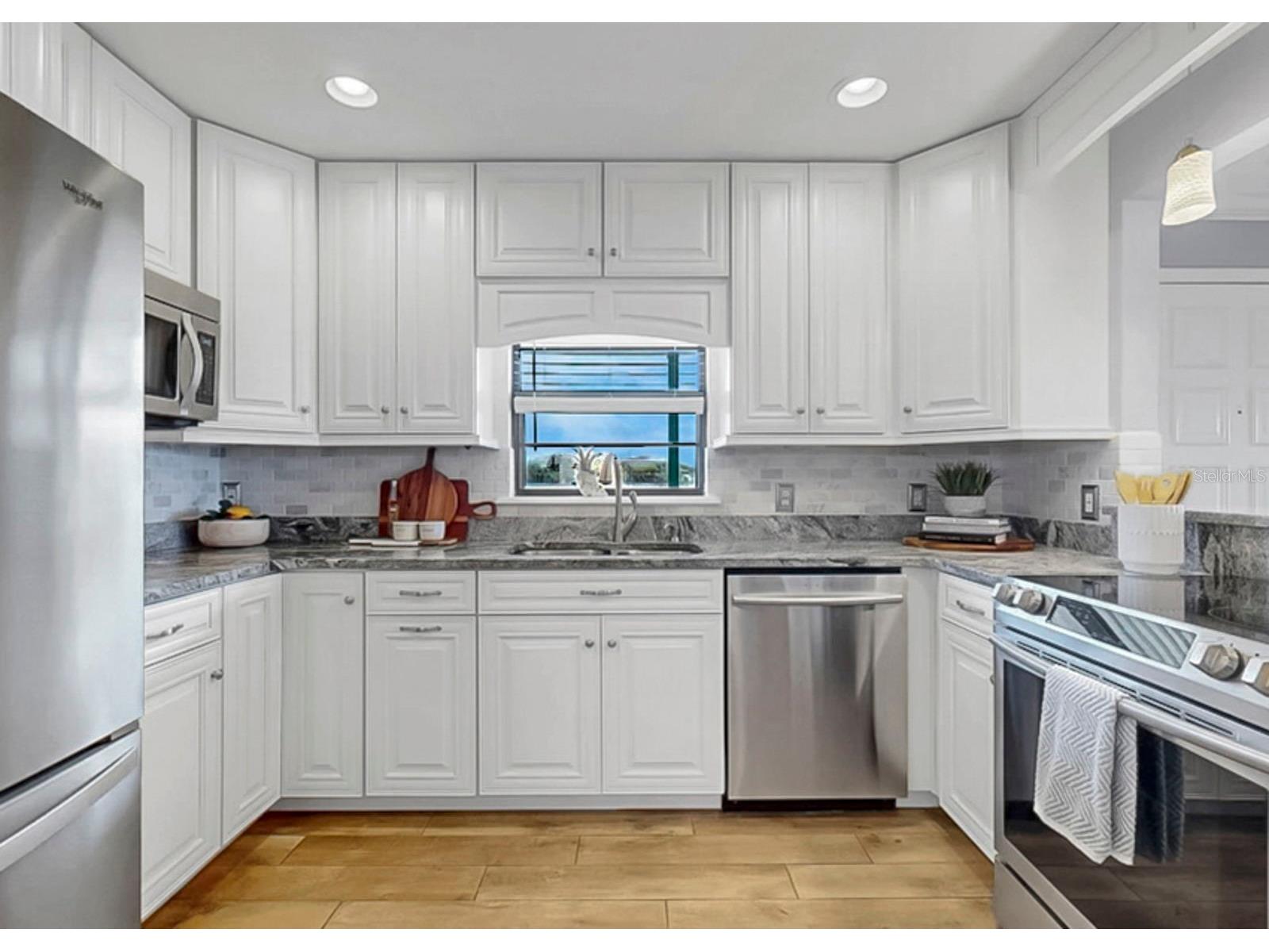 626 Yardarm Drive #13 Apollo Beach FL 33572 TB8489449 image33