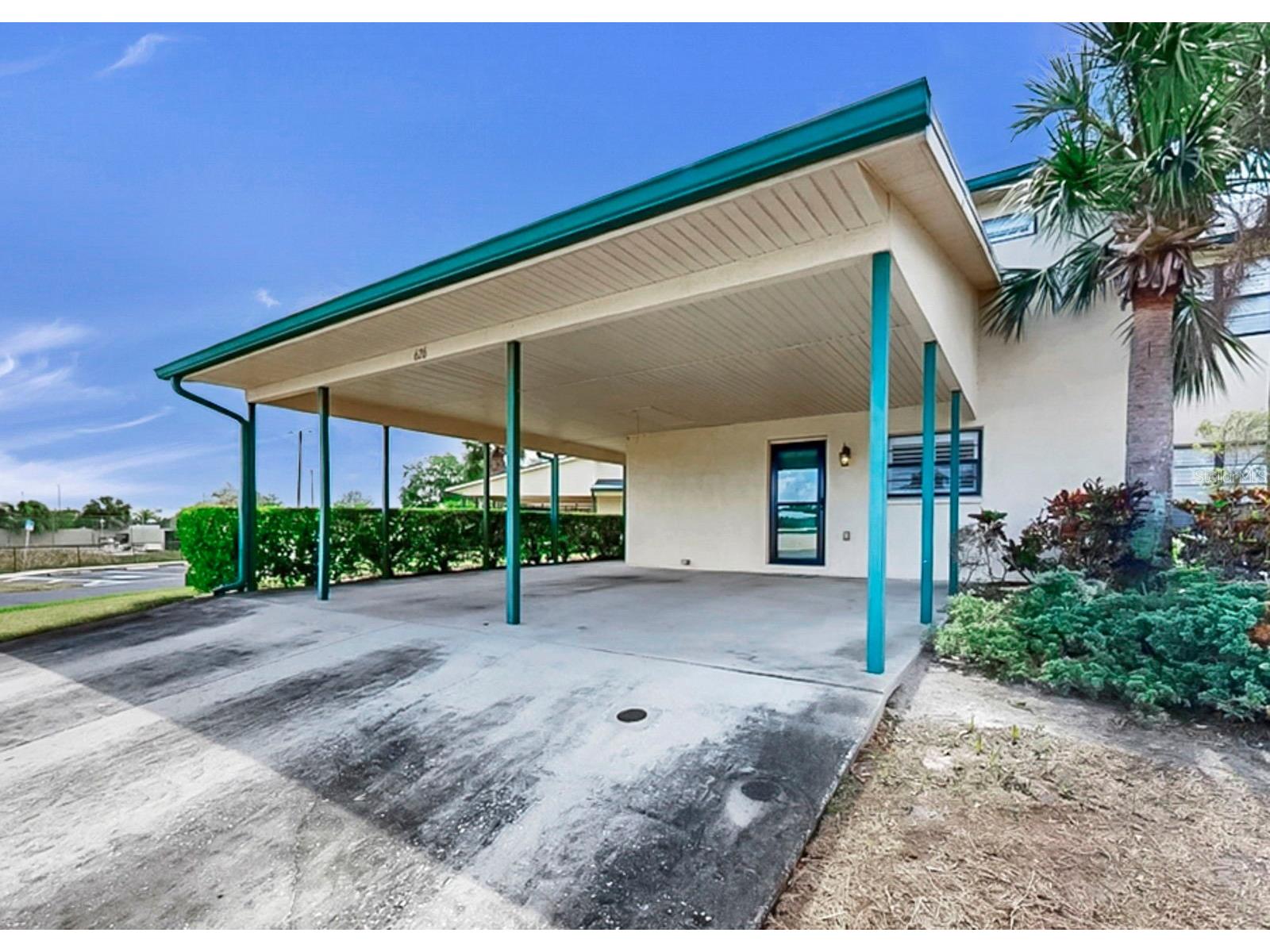 626 Yardarm Drive #13 Apollo Beach FL 33572 TB8489449 image4