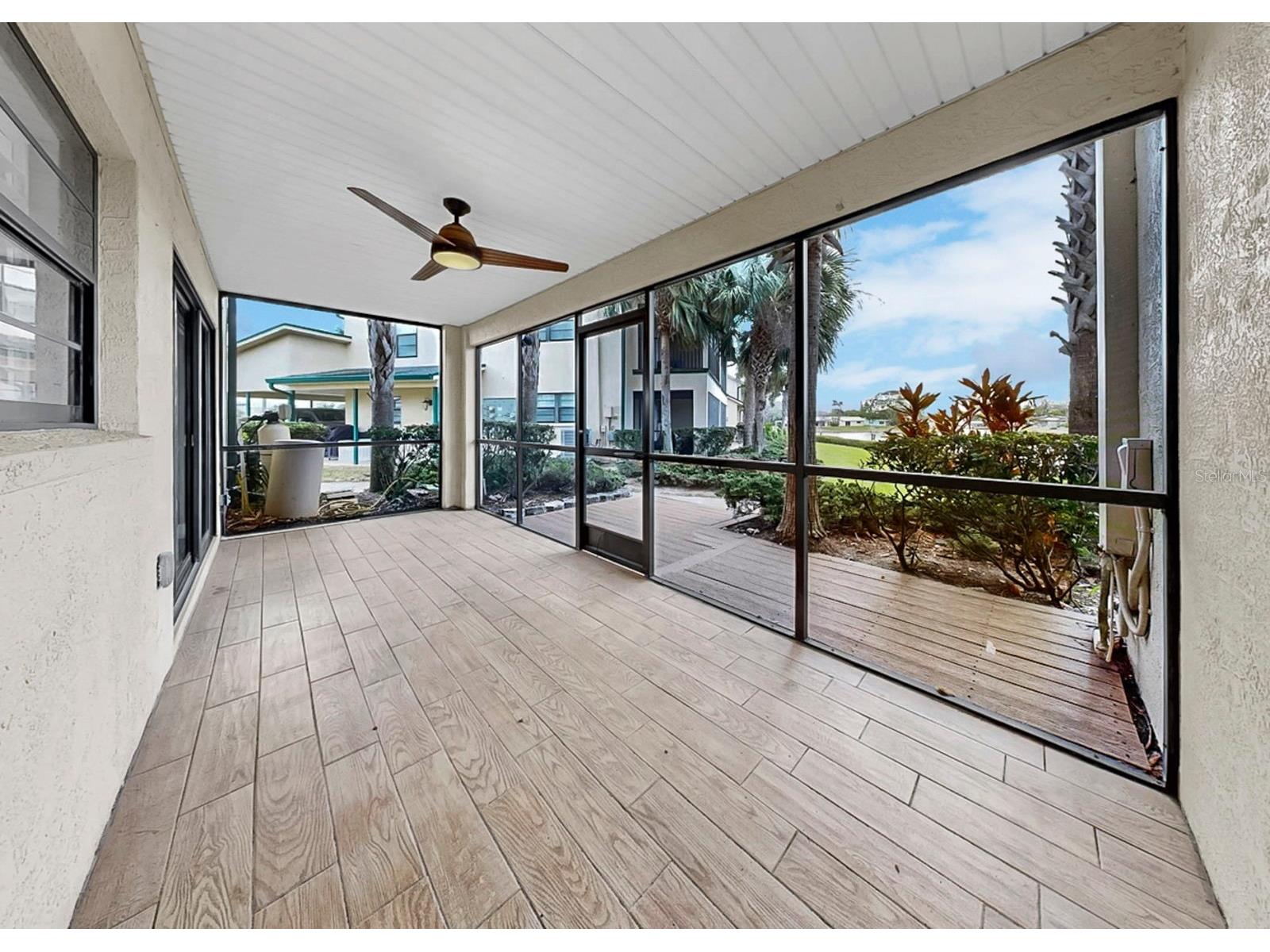 626 Yardarm Drive #13 Apollo Beach FL 33572 TB8489449 image78