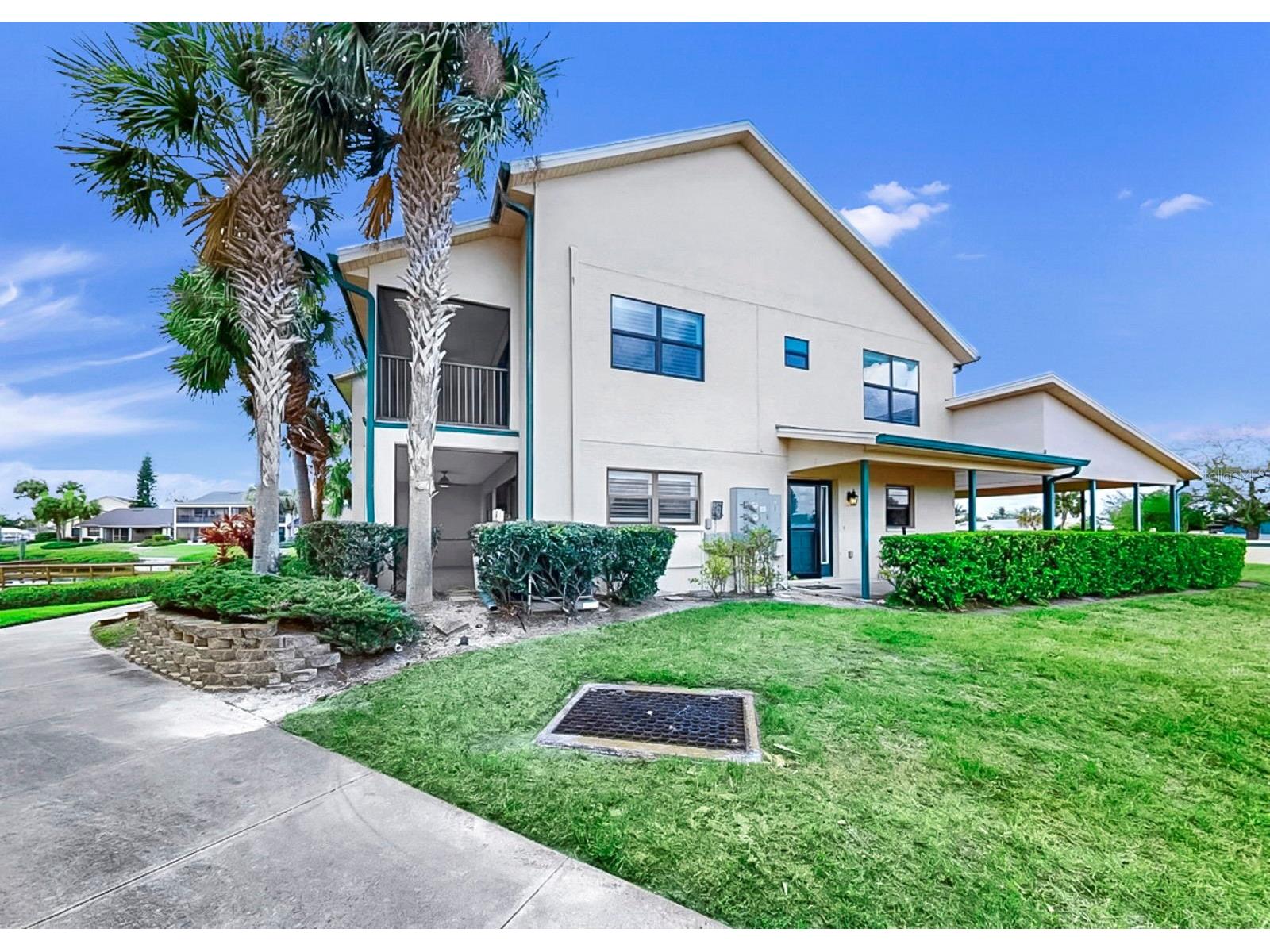 626 Yardarm Drive #13 Apollo Beach FL 33572 TB8489449 image8