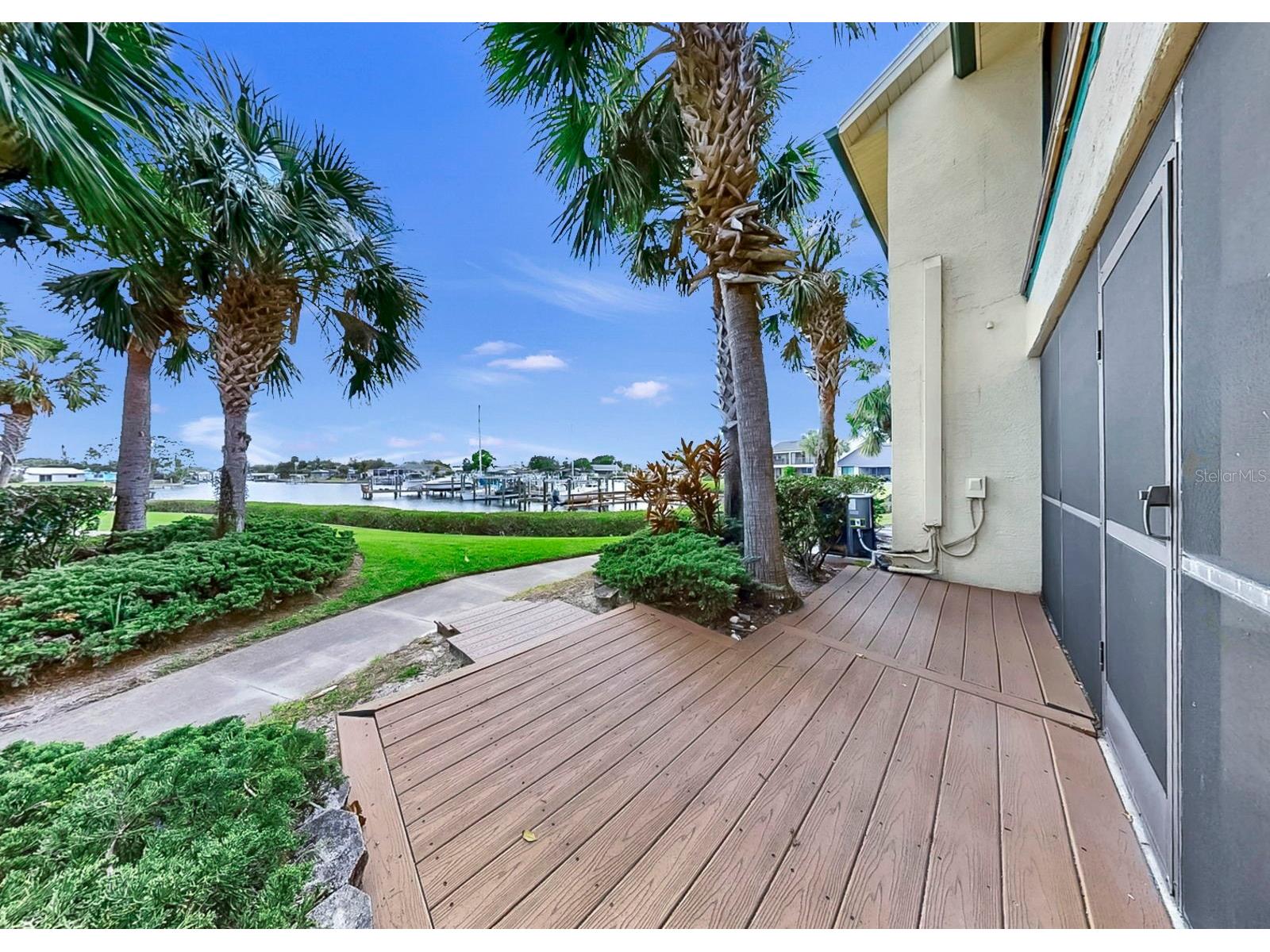626 Yardarm Drive #13 Apollo Beach FL 33572 TB8489449 image83