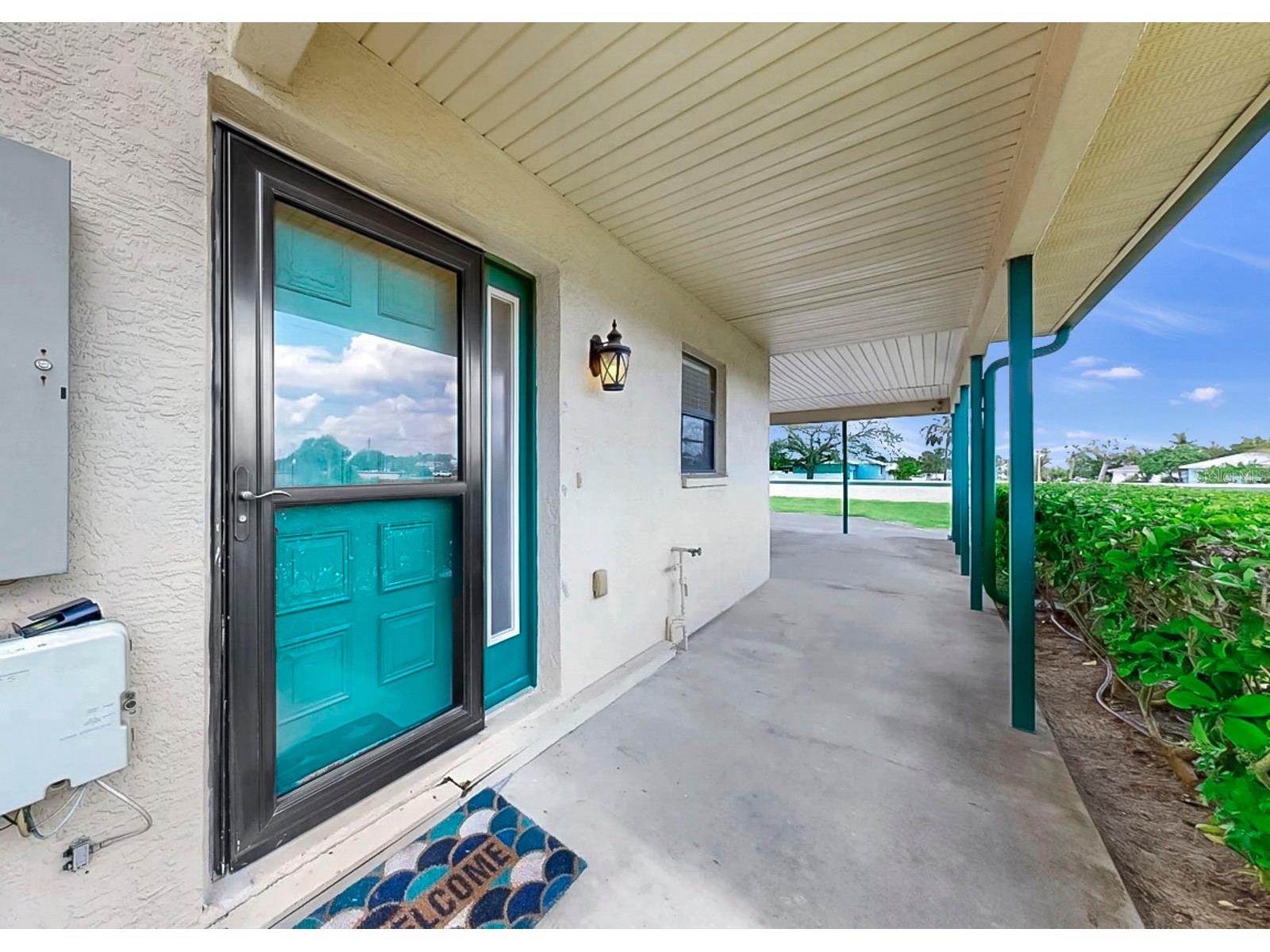 626 Yardarm Drive #13 Apollo Beach FL 33572 TB8489449 image9