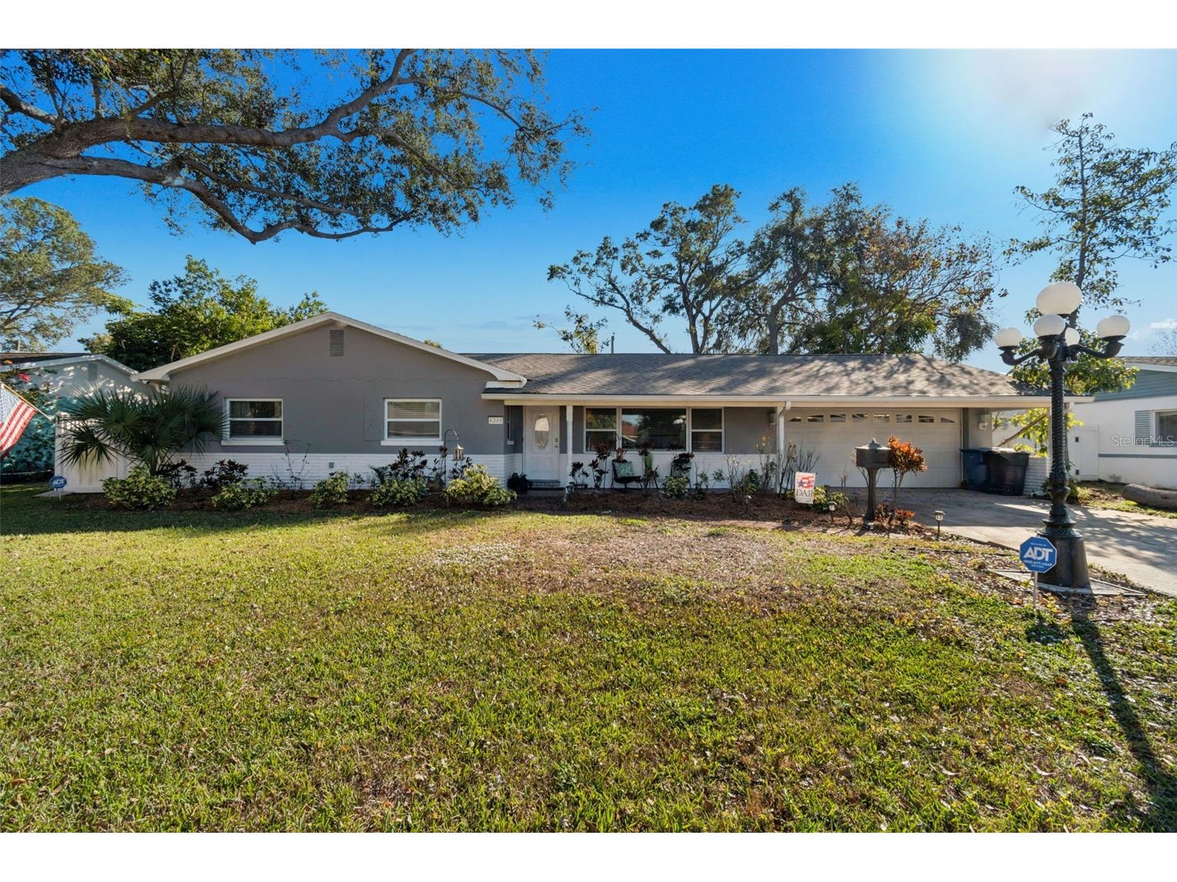 6260 23rd Terrace N Saint Petersburg FL 33710 TB8462156 image1