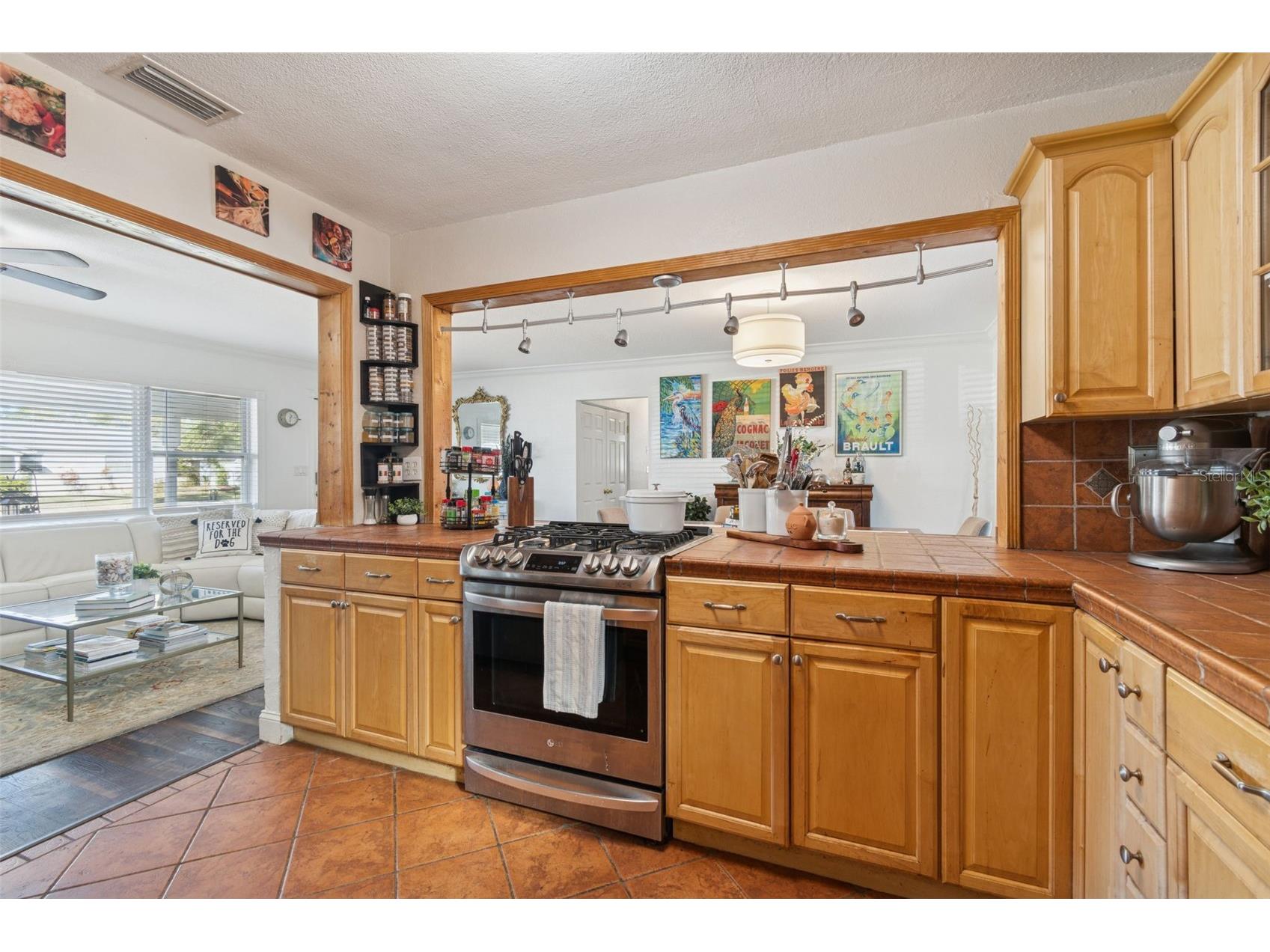 6260 23rd Terrace N Saint Petersburg FL 33710 TB8462156 image11