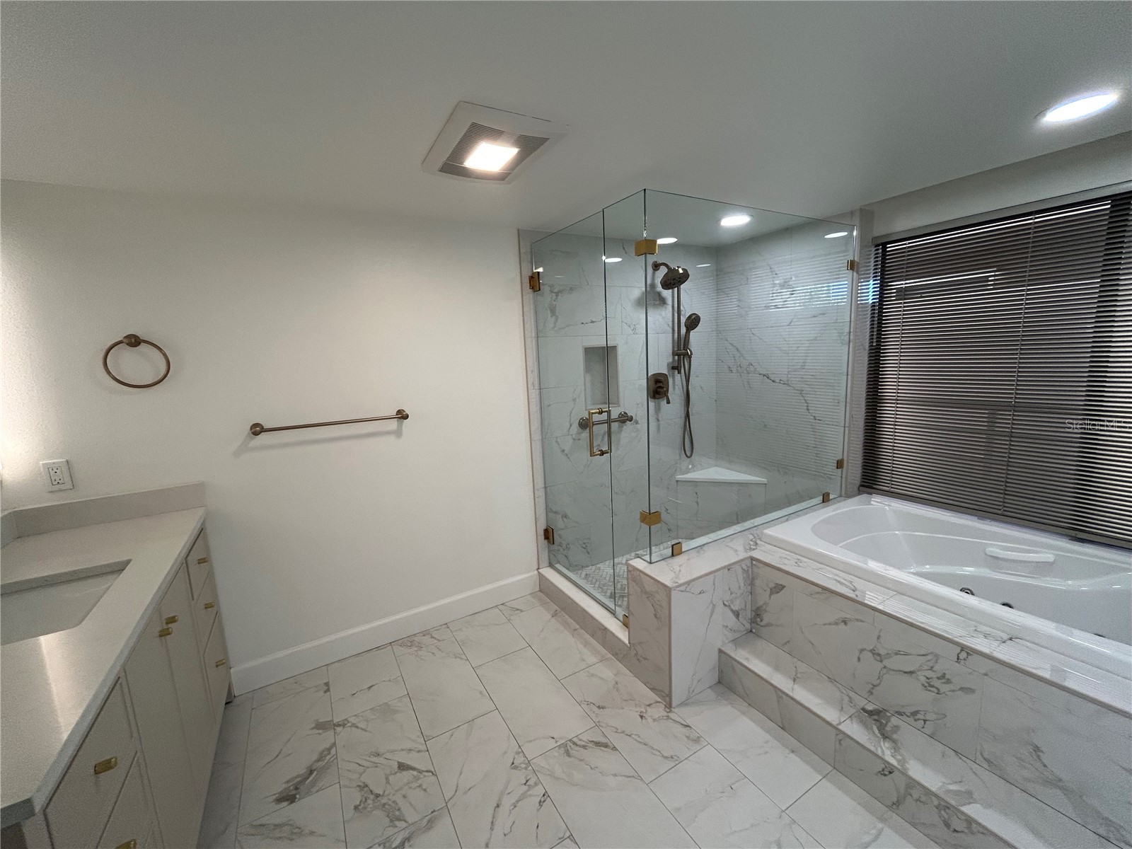 6260 Kipps Colony Court #203 Gulfport FL 33707 TB8490987 image35
