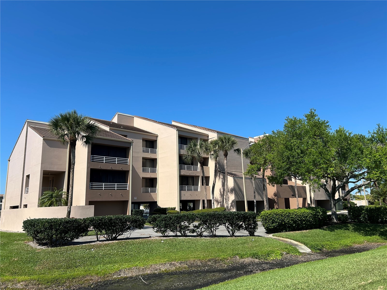 6260 Kipps Colony Court #203 Gulfport FL 33707 TB8490987 image59