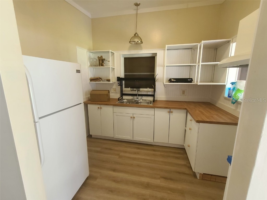 6260 Landover Terrace North Port FL 34287 OM701134 image2