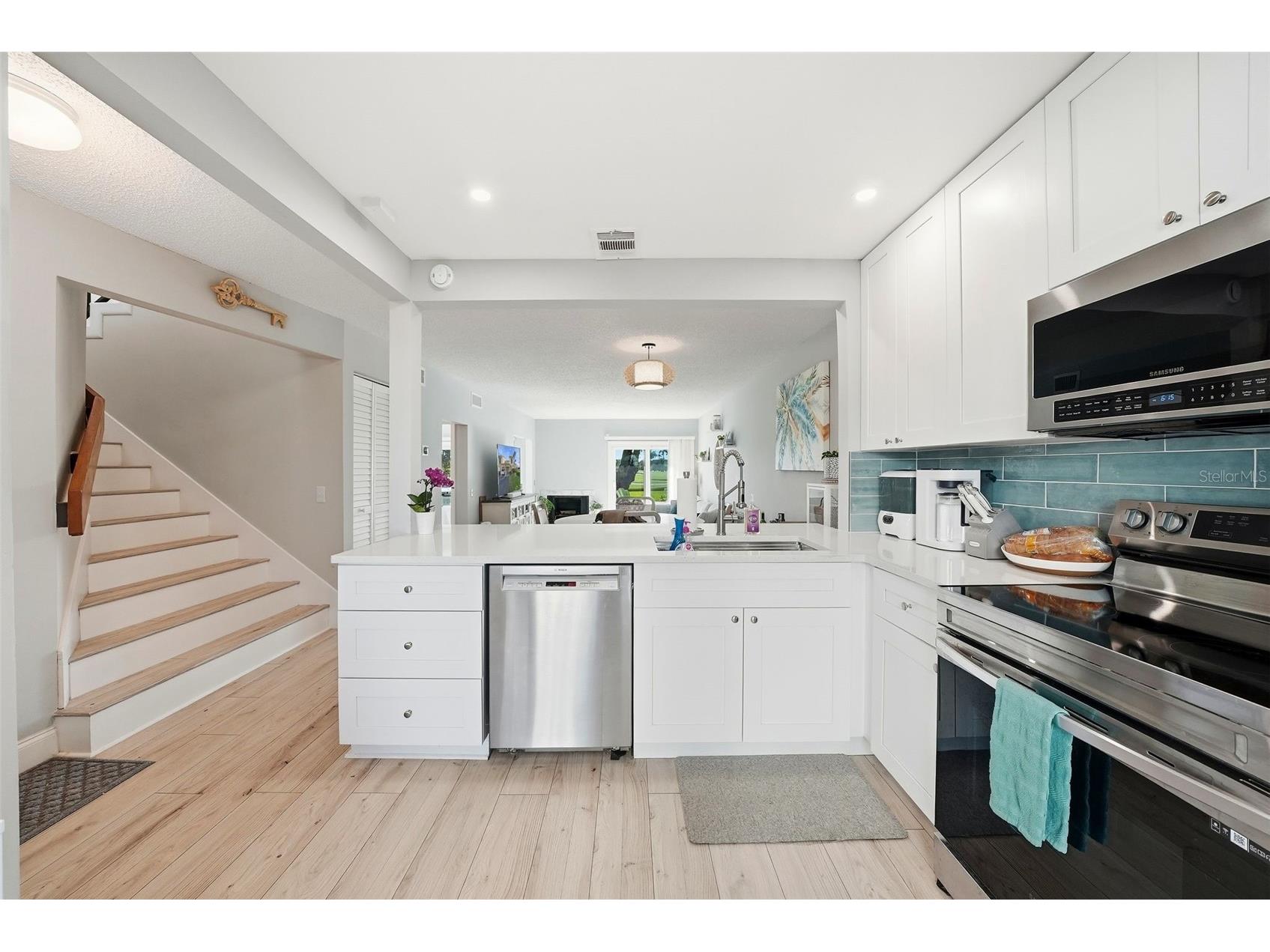 6260 Sun Boulevard #4 Saint Petersburg FL 33715 TB8468673 image19