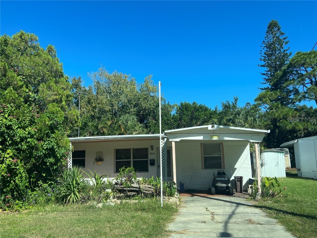 6261 62nd Avenue N Pinellas Park FL 33781 U8218018 image1