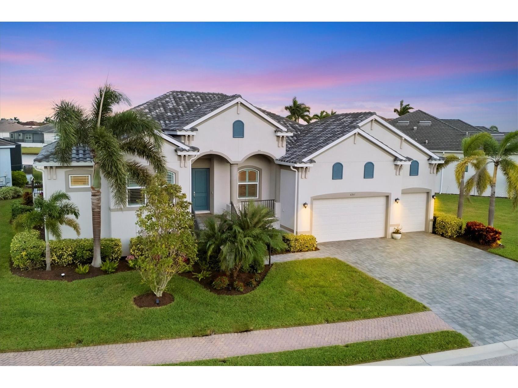 6261 Champions Row Street Bradenton FL 34210 A4670096 image1