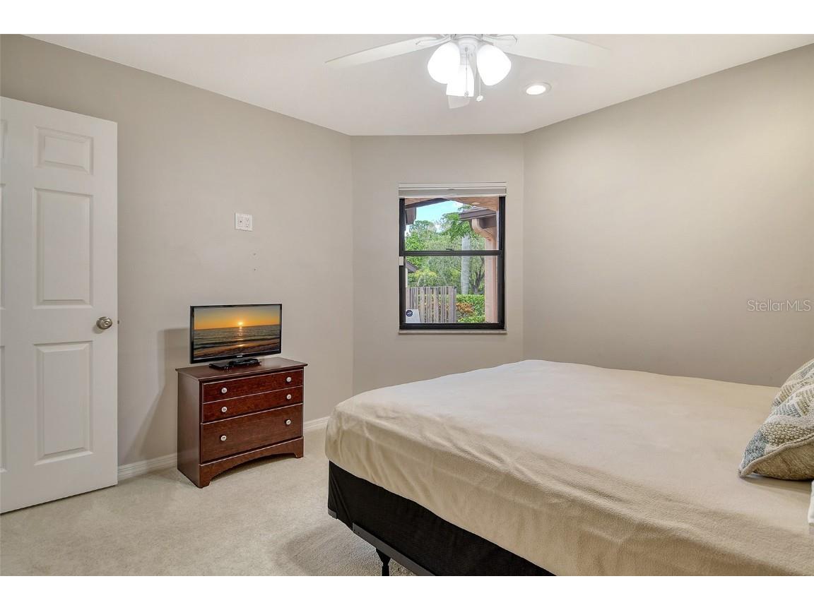 6261 Timber Lake Drive #F6 Sarasota FL 34243 A4669385 image27