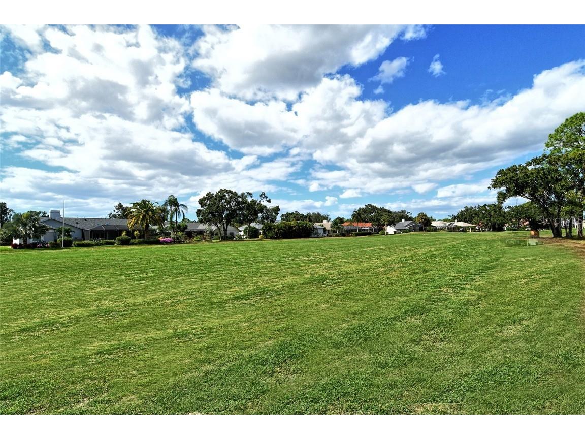 6261 Timber Lake Drive #F6 Sarasota FL 34243 A4669385 image33