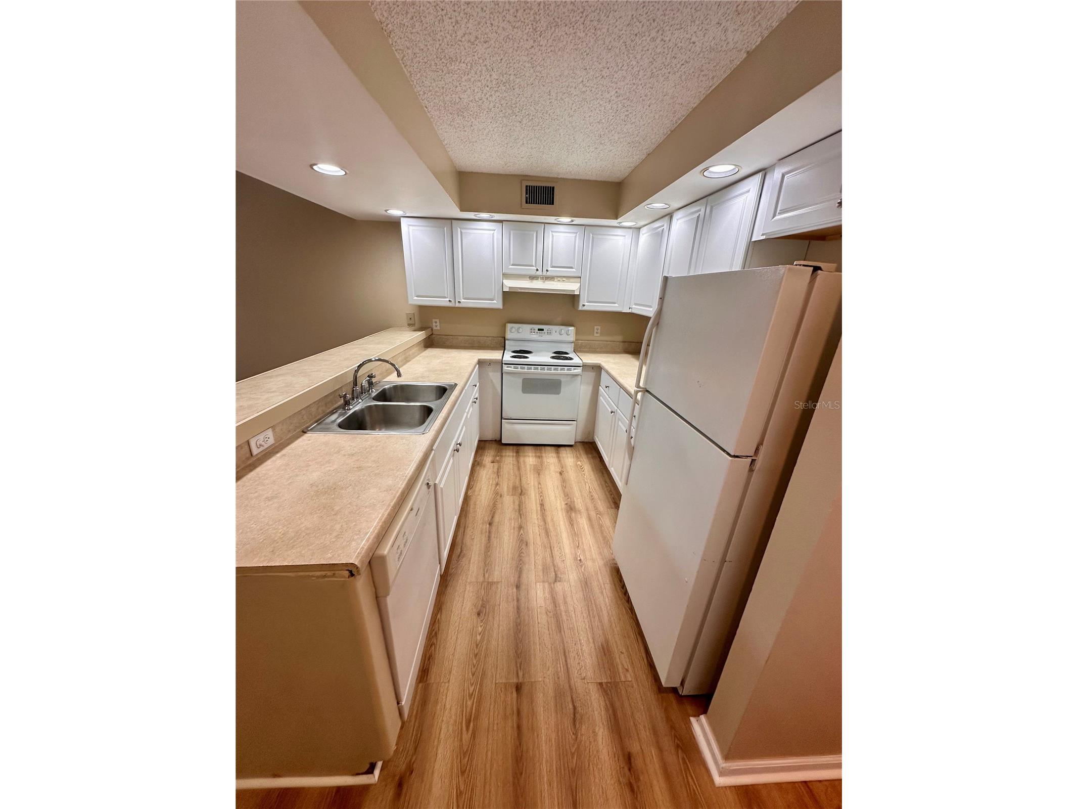 6262 142nd Avenue N #710 Clearwater FL 33760 TB8512147 image3