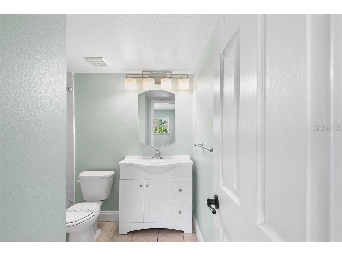 6262 Emerson Avenue S #21 Saint Petersburg FL 33707 O6361143 image10