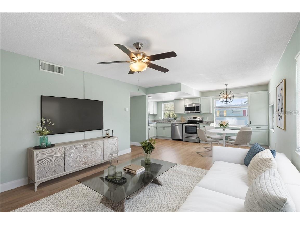 6262 Emerson Avenue S #21 Saint Petersburg FL 33707 O6361143 image2