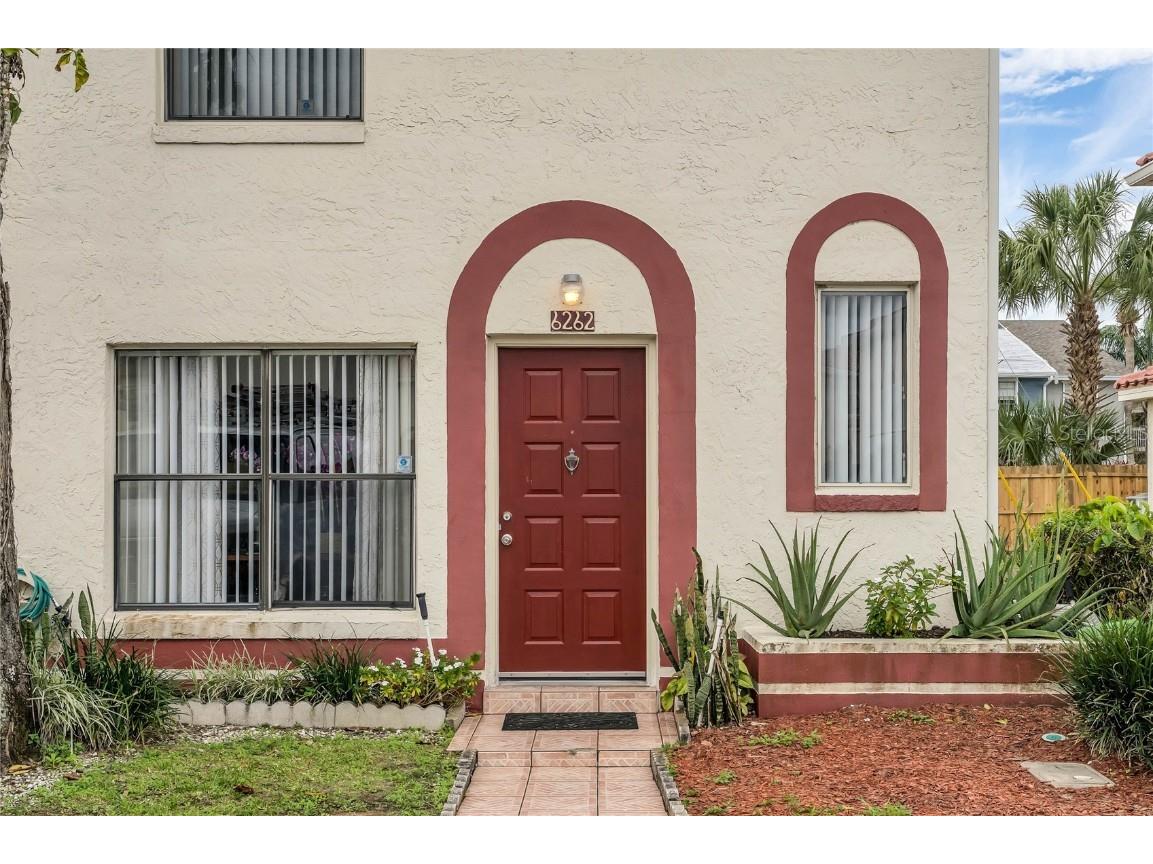 6262 Yorktown Drive #17 Orlando FL 32807 O6190530 image1