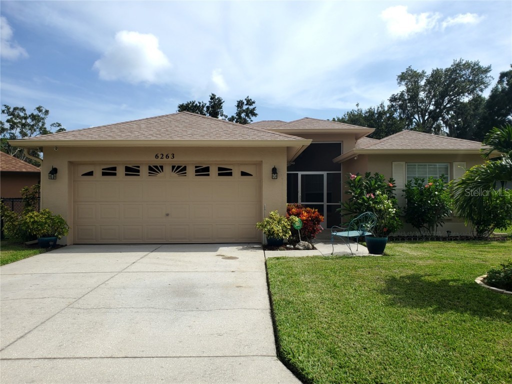 6263 38th Street E Bradenton FL 34203 U8213871 image1
