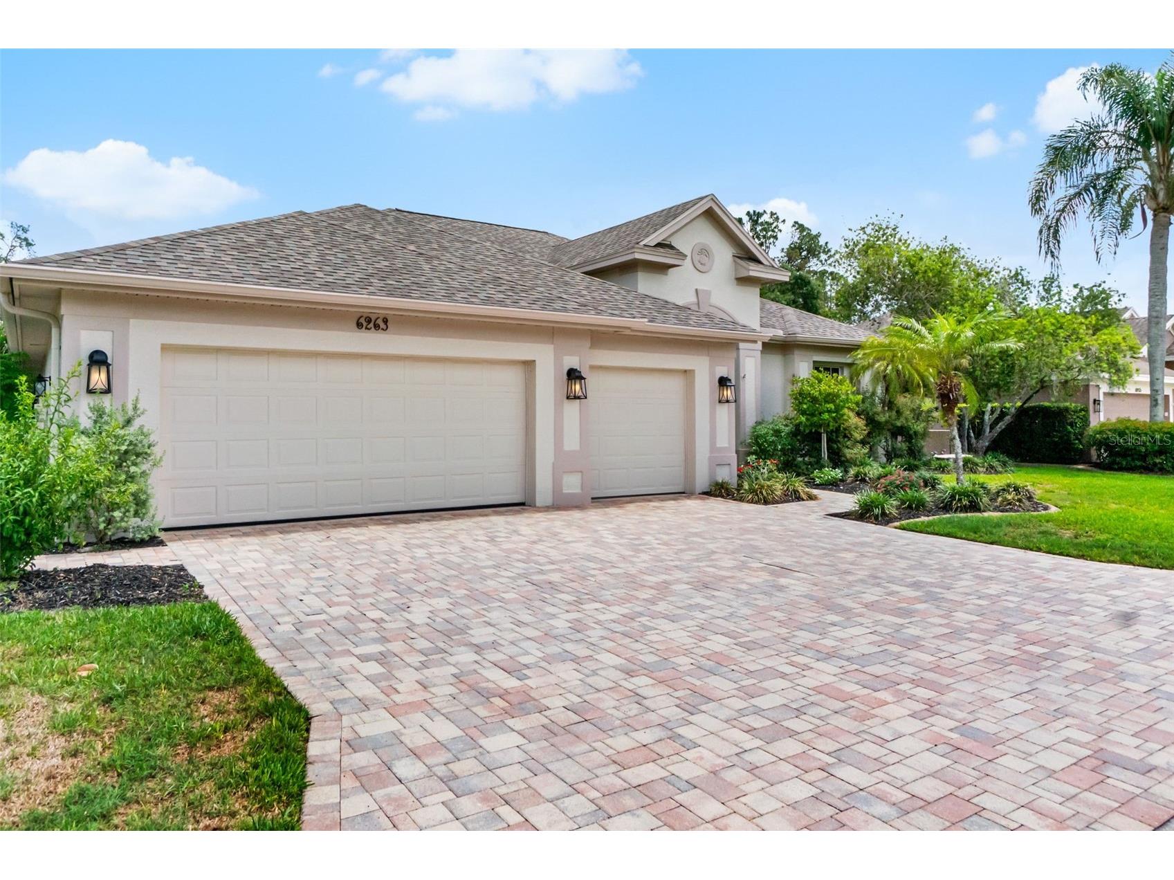 6263 Aventura Drive Sarasota FL 34241 A4694026 image1