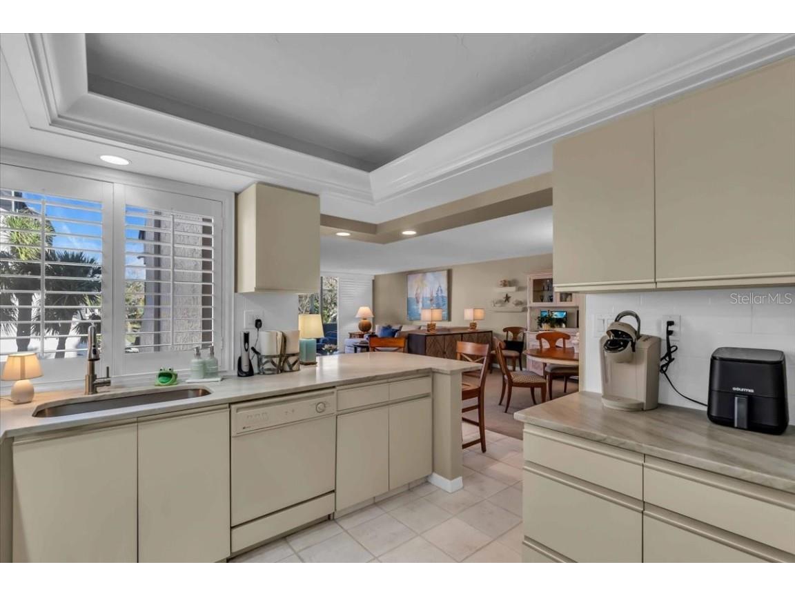 6263 Midnight Pass Road #105 Sarasota FL 34242 A4639407 image13