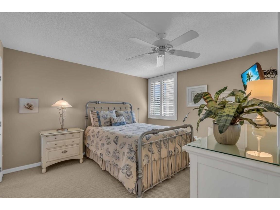 6263 Midnight Pass Road #105 Sarasota FL 34242 A4639407 image15