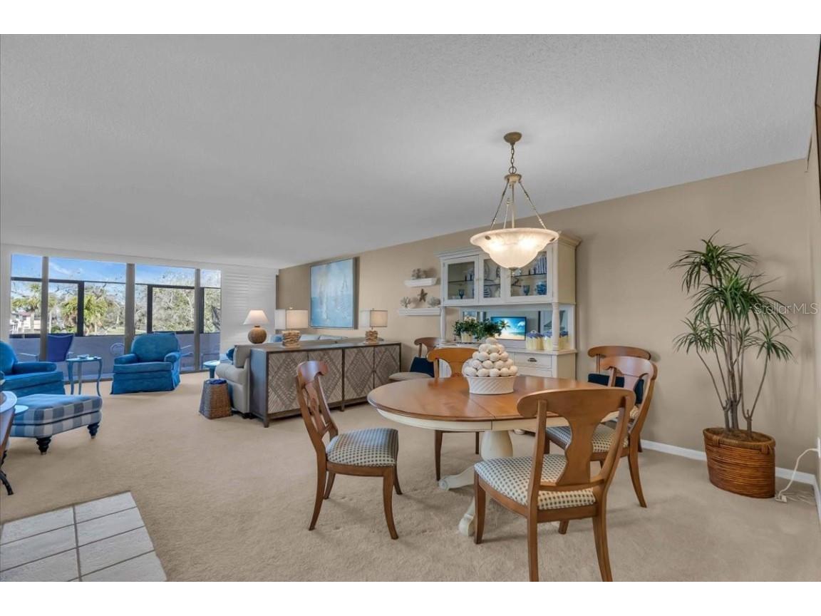 6263 Midnight Pass Road #105 Sarasota FL 34242 A4639407 image3