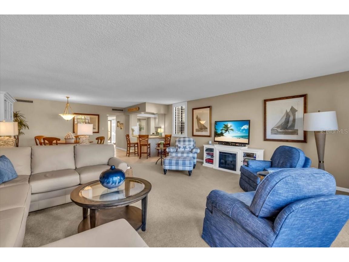 6263 Midnight Pass Road #105 Sarasota FL 34242 A4639407 image8