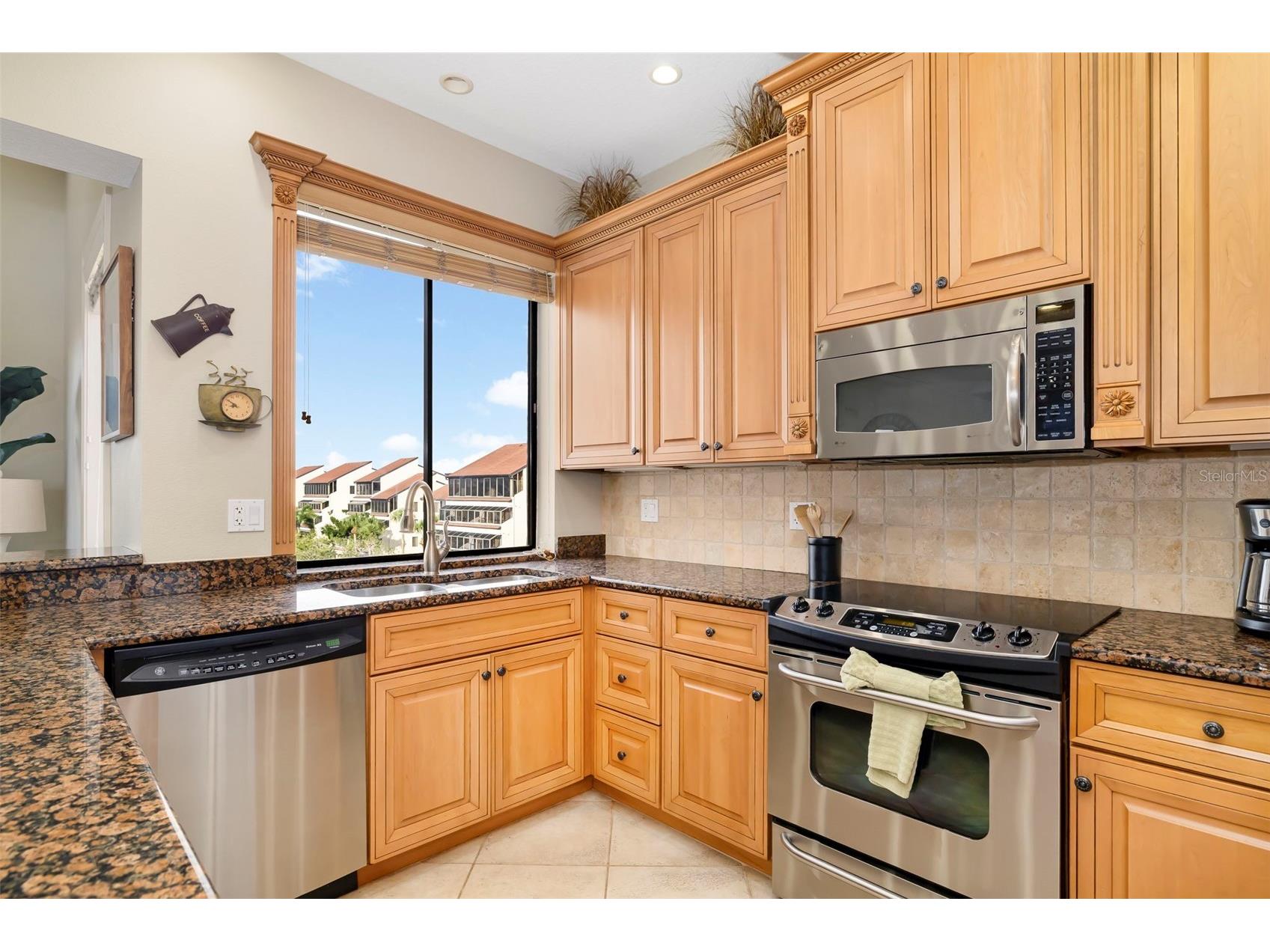 6263 Midnight Pass Road #403 Sarasota FL 34242 A4698972 image13