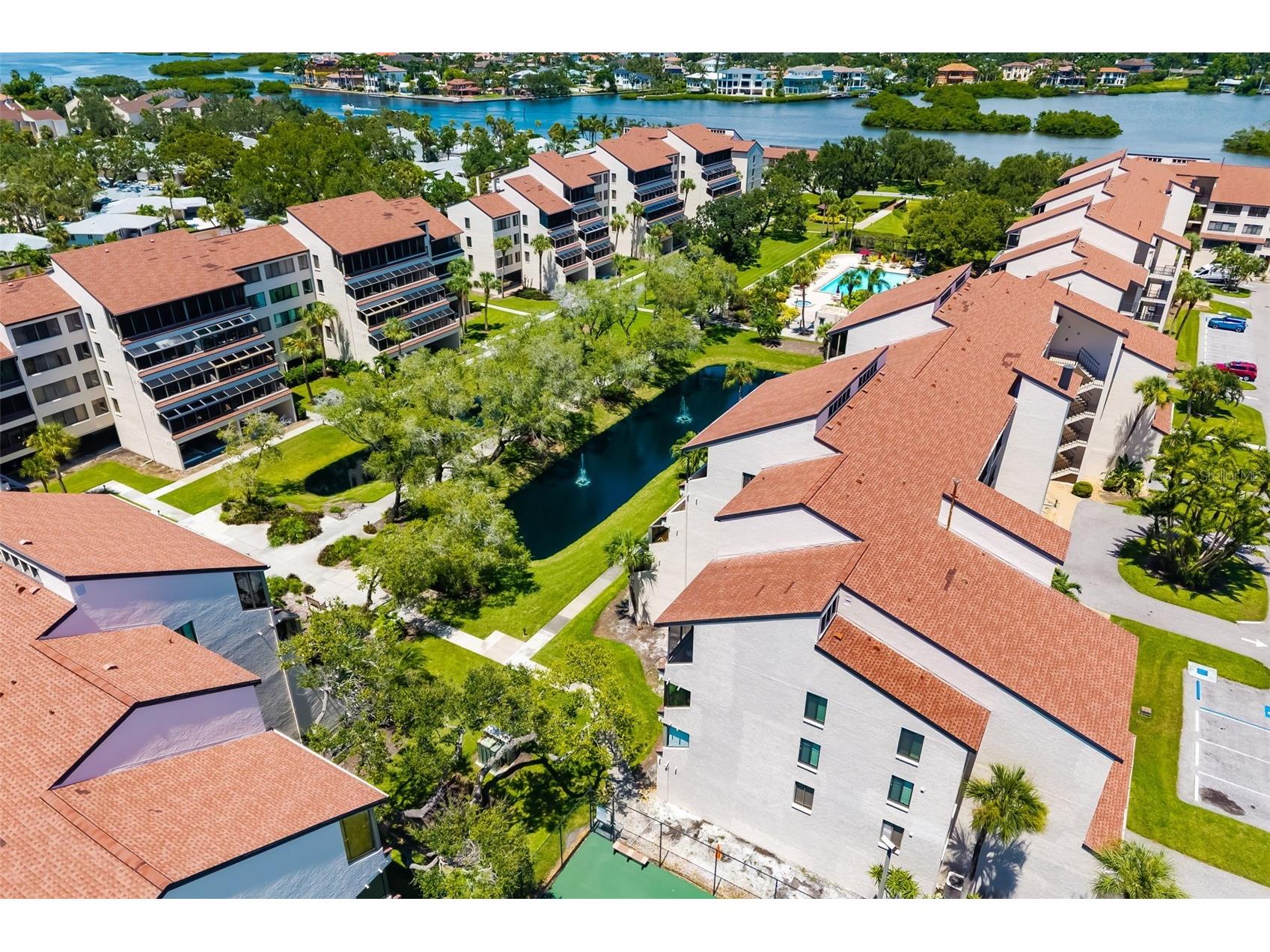 6263 Midnight Pass Road #403 Sarasota FL 34242 A4698972 image47