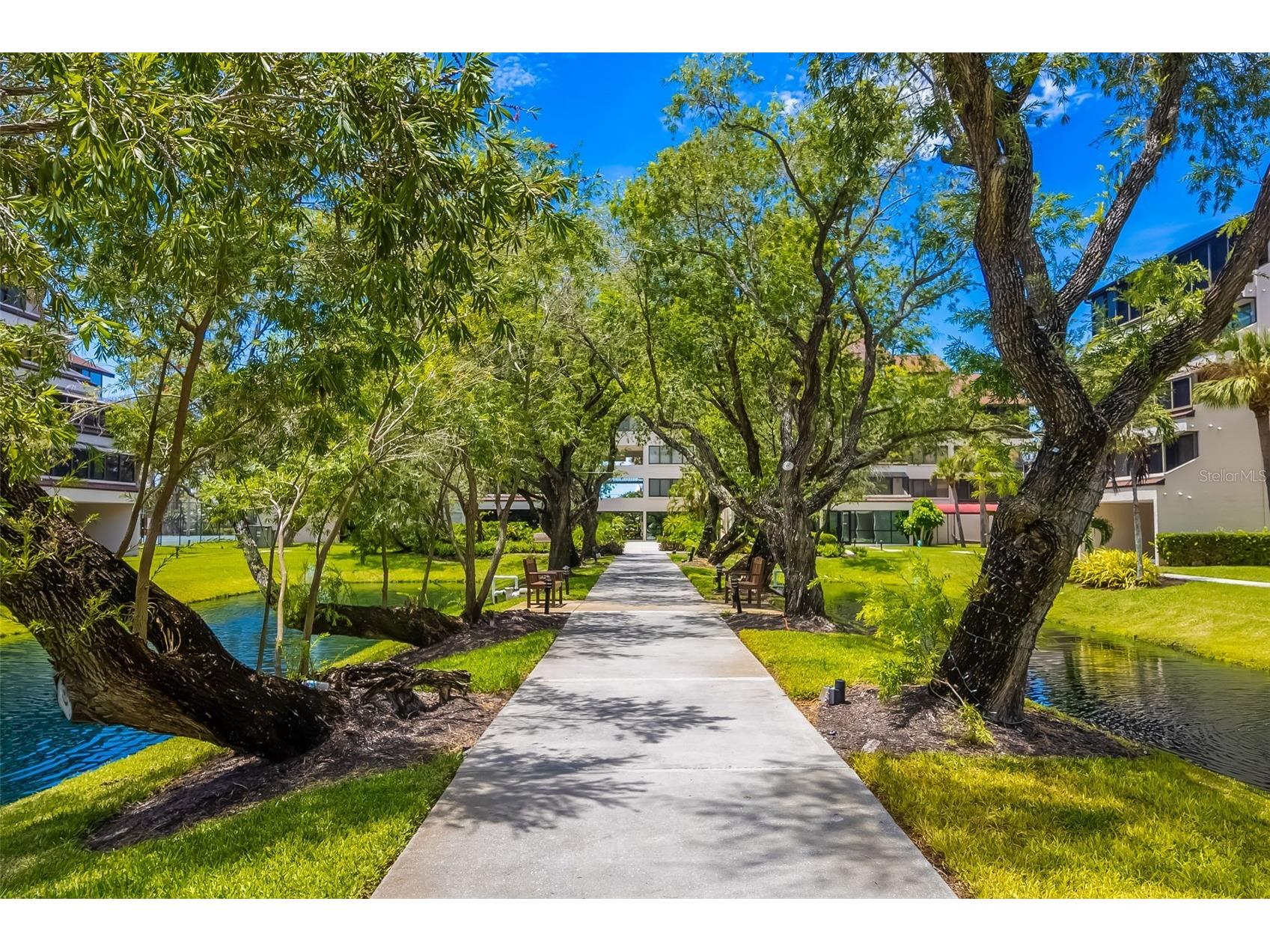 6263 Midnight Pass Road #403 Sarasota FL 34242 A4698972 image54