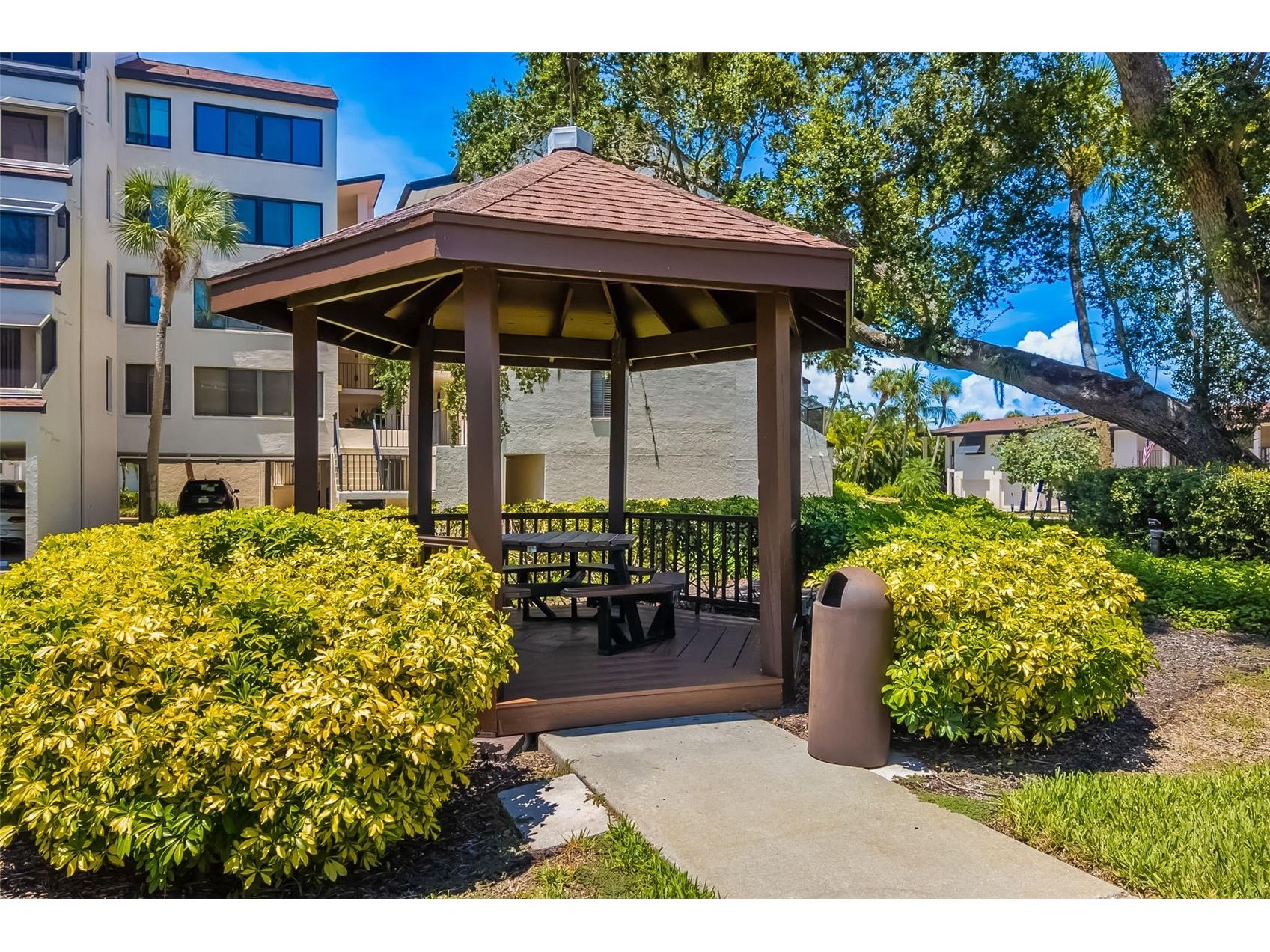 6263 Midnight Pass Road #403 Sarasota FL 34242 A4698972 image65