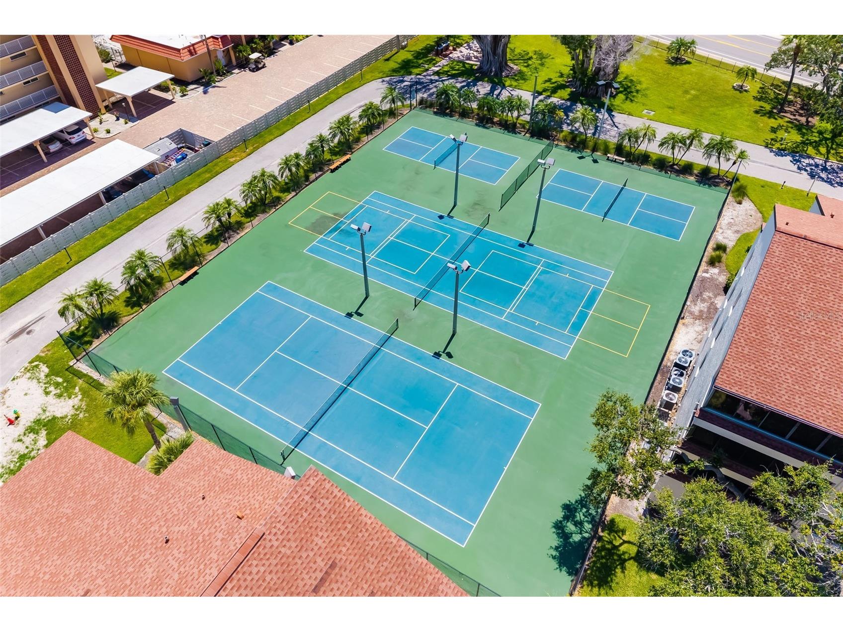 6263 Midnight Pass Road #403 Sarasota FL 34242 A4698972 image72