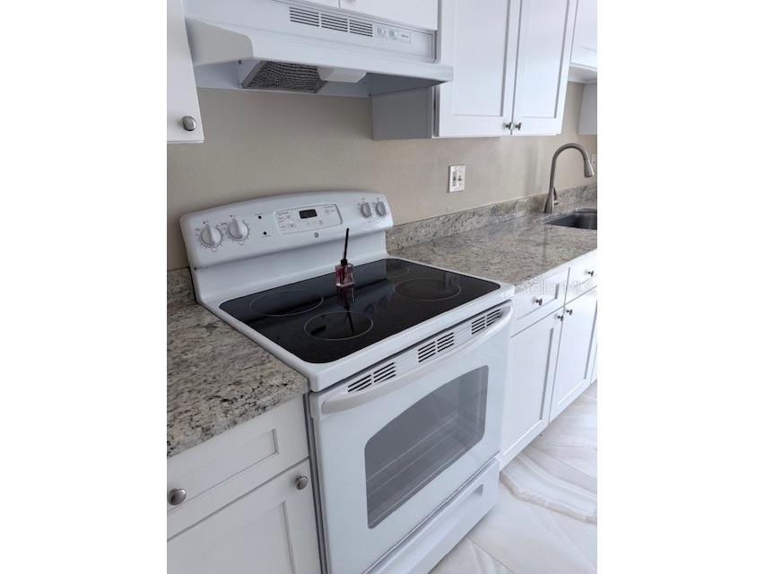 6264 Green View Circle #112 Sarasota FL 34231 A4693225 image17