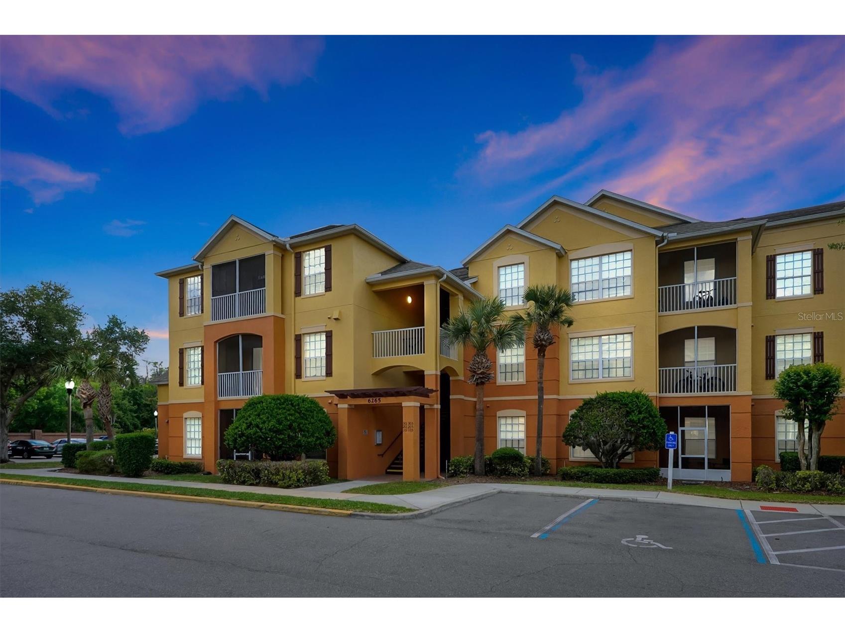 6265 Contessa Drive #303 Orlando FL 32829 O6394808 image1