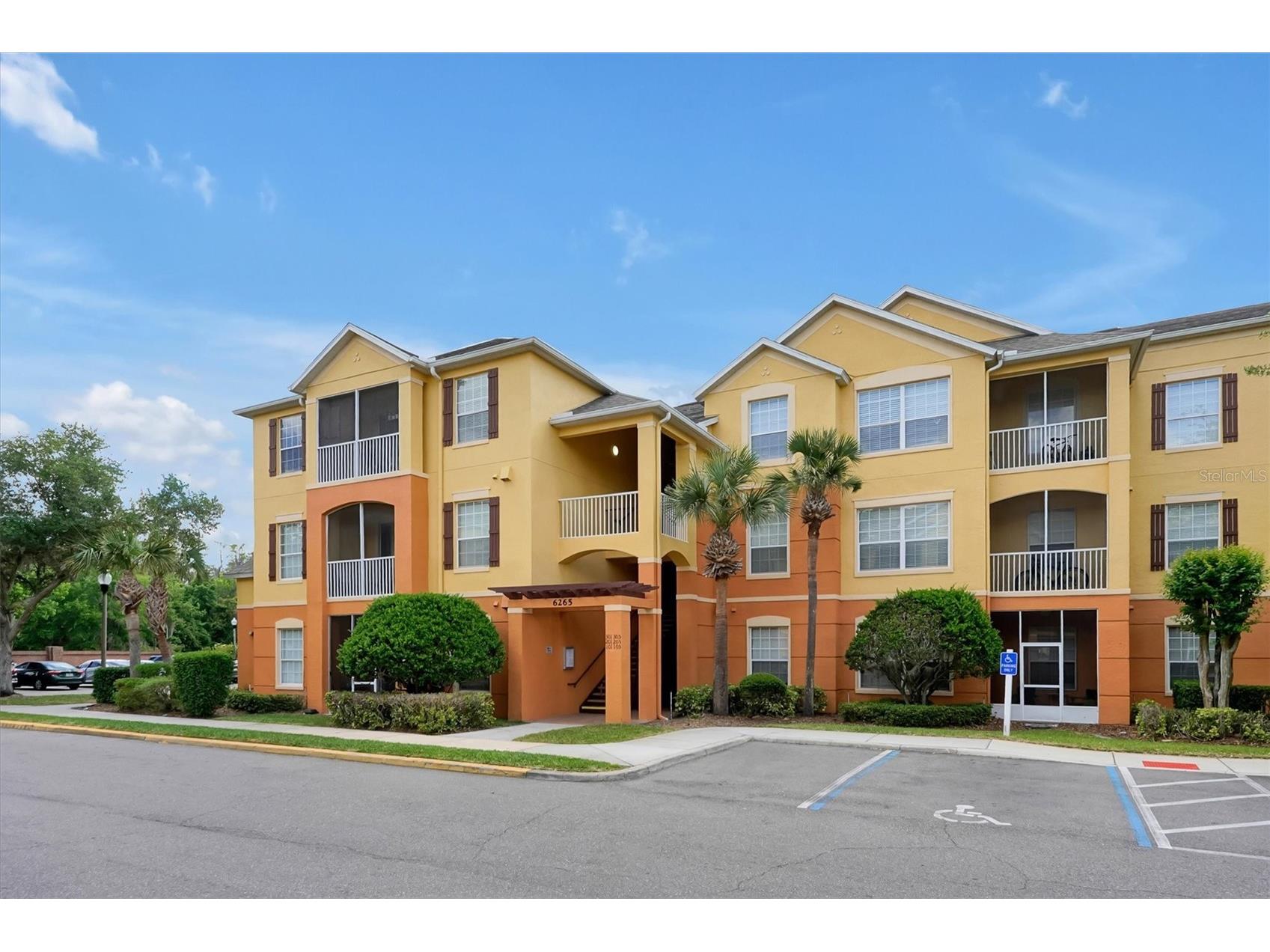 6265 Contessa Drive #303 Orlando FL 32829 O6394808 image2