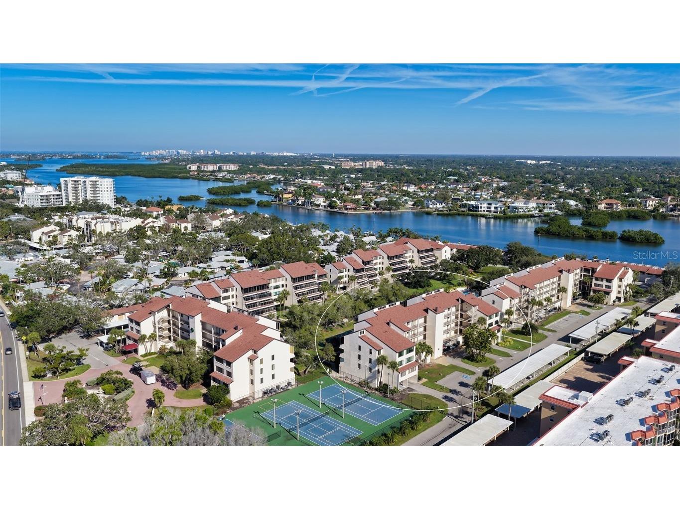 6265 Midnight Pass Road #306 Sarasota FL 34242 A4674553 image1