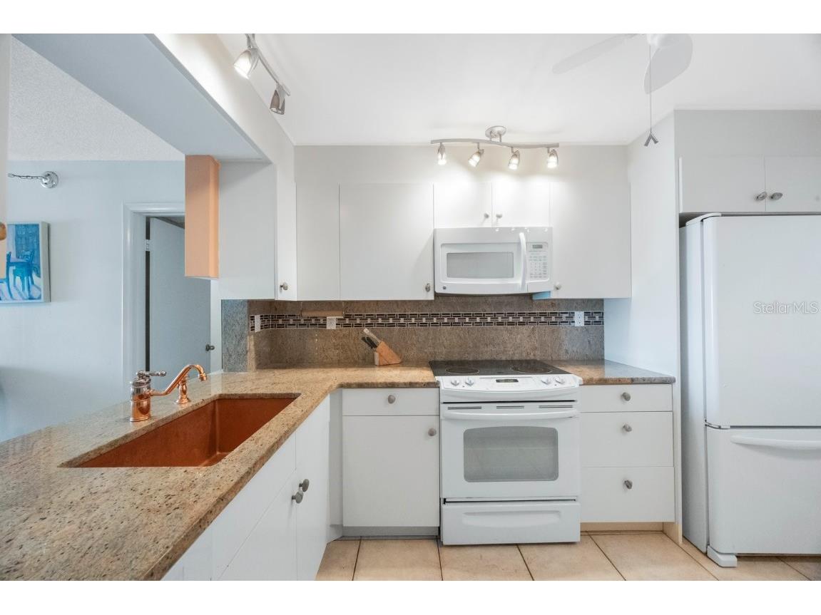 6265 Sun Boulevard #112 Saint Petersburg FL 33715 - BOCA CIEGA BAY TB8411599 image7