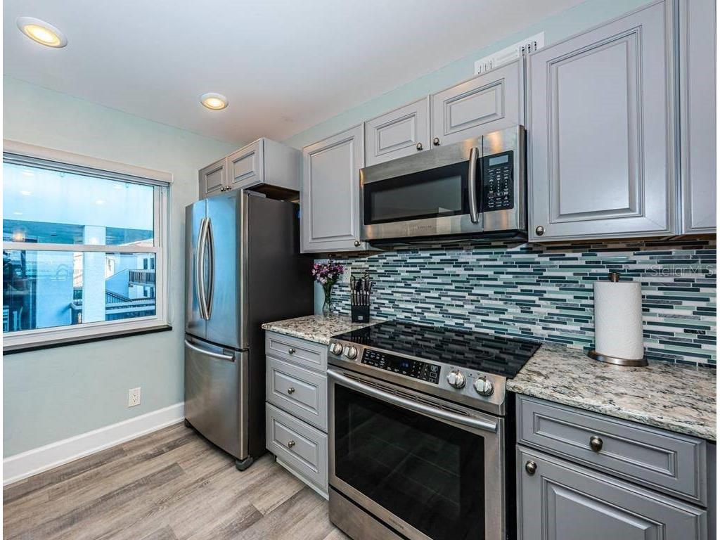 6265 Sun Boulevard #309 Saint Petersburg FL 33715 TB8473695 image7
