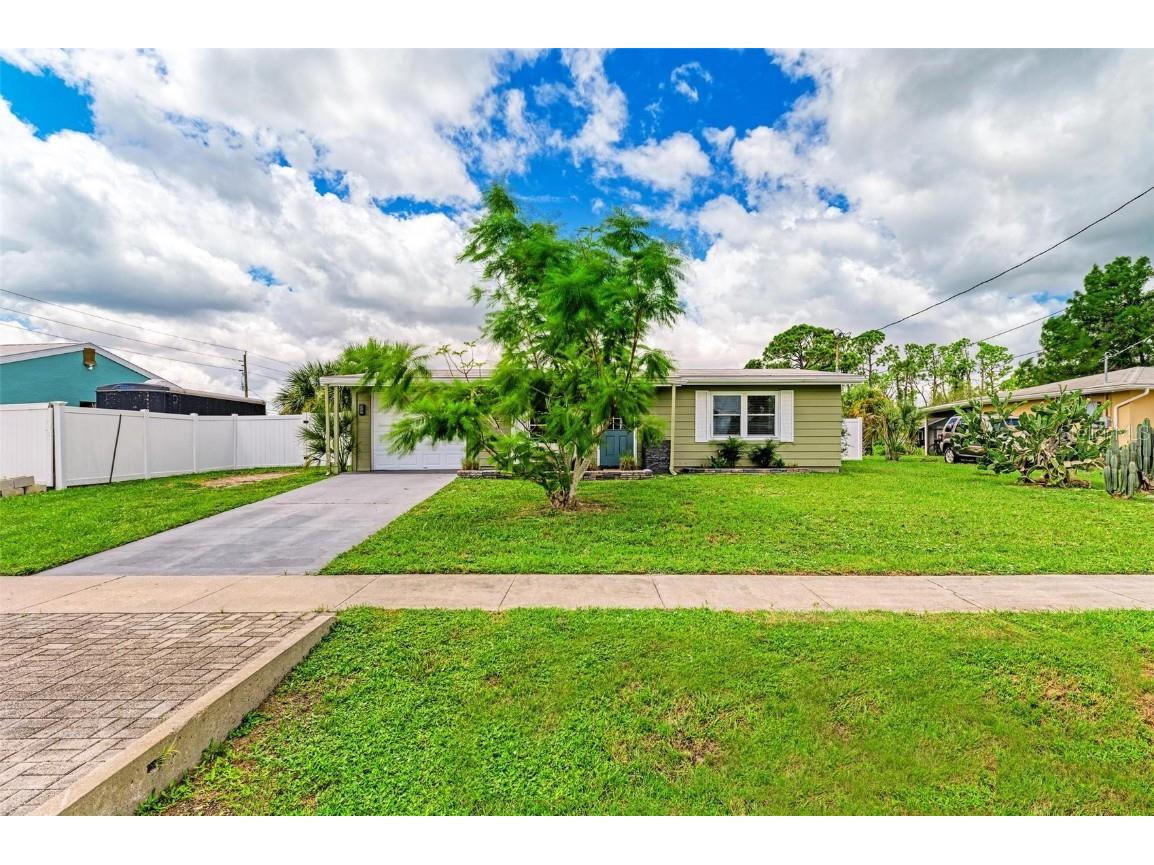 6265 Talbot Street North Port FL 34287 C7482190 image1