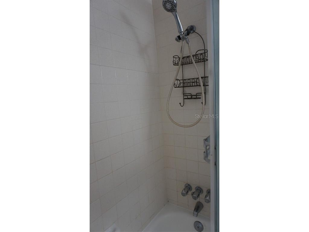 6266 1st Avenue S #28 Saint Petersburg FL 33707 TB8455159 image13