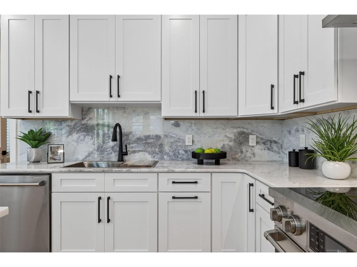 6266 4th Avenue S Saint Petersburg FL 33707 TB8329271 image24