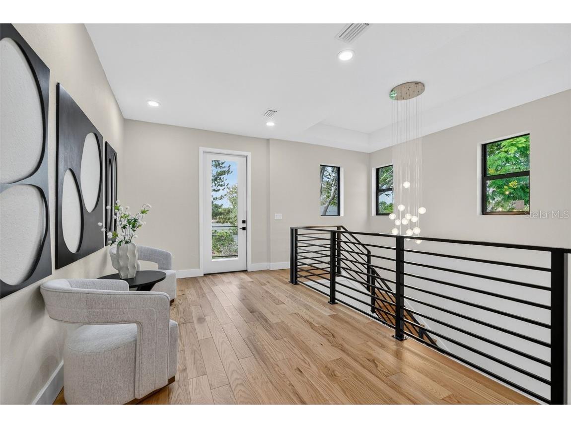 6266 4th Avenue S Saint Petersburg FL 33707 TB8329271 image45